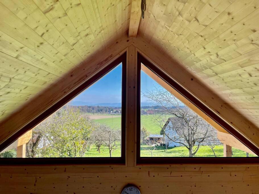 Zweistoeckiges Natur-Holzhaus Mit Berg- & Seesicht Horgenzell Ngoại thất bức ảnh