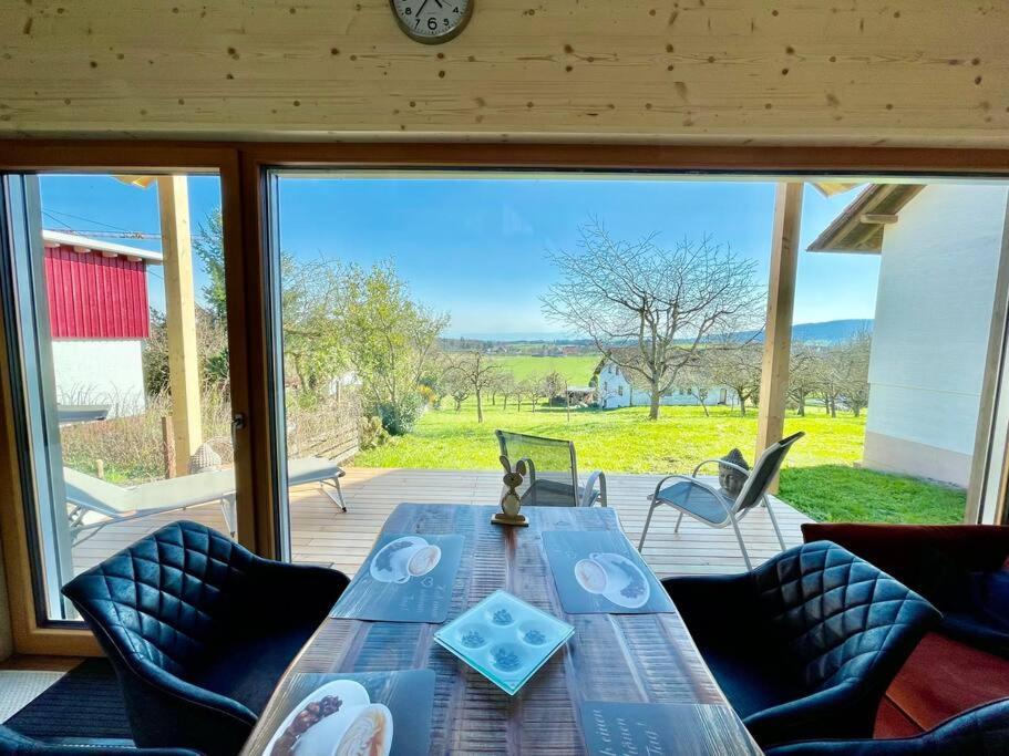 Zweistoeckiges Natur-Holzhaus Mit Berg- & Seesicht Horgenzell Ngoại thất bức ảnh